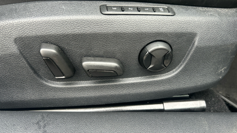 Skoda Superb 2.0 TSI 190 Sport Line Plus 5dr DSG Petrol Hatchback